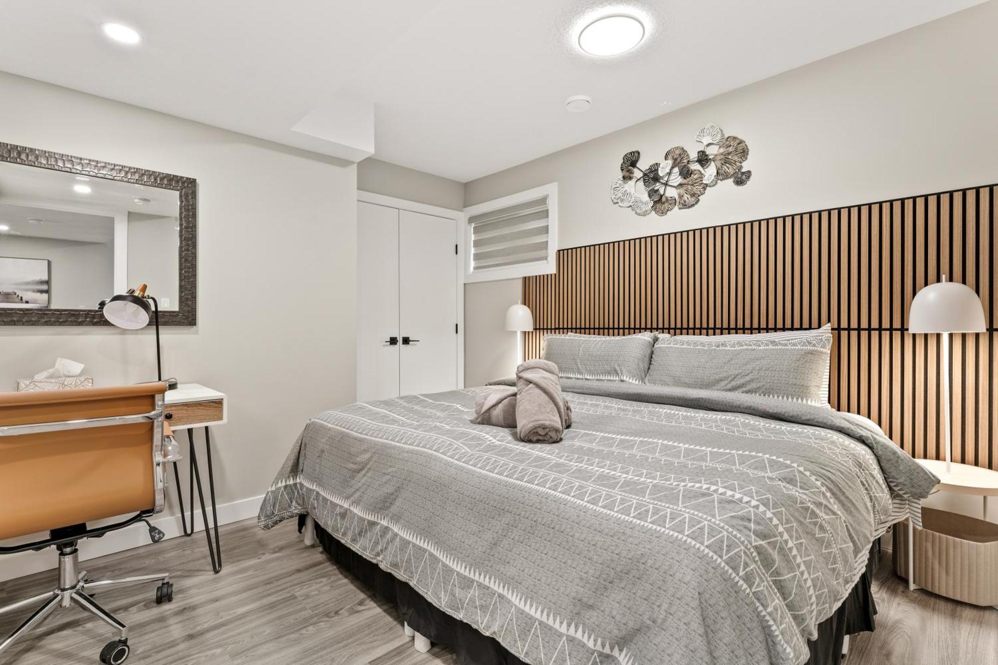 Luxury Living Entire Suite-private *